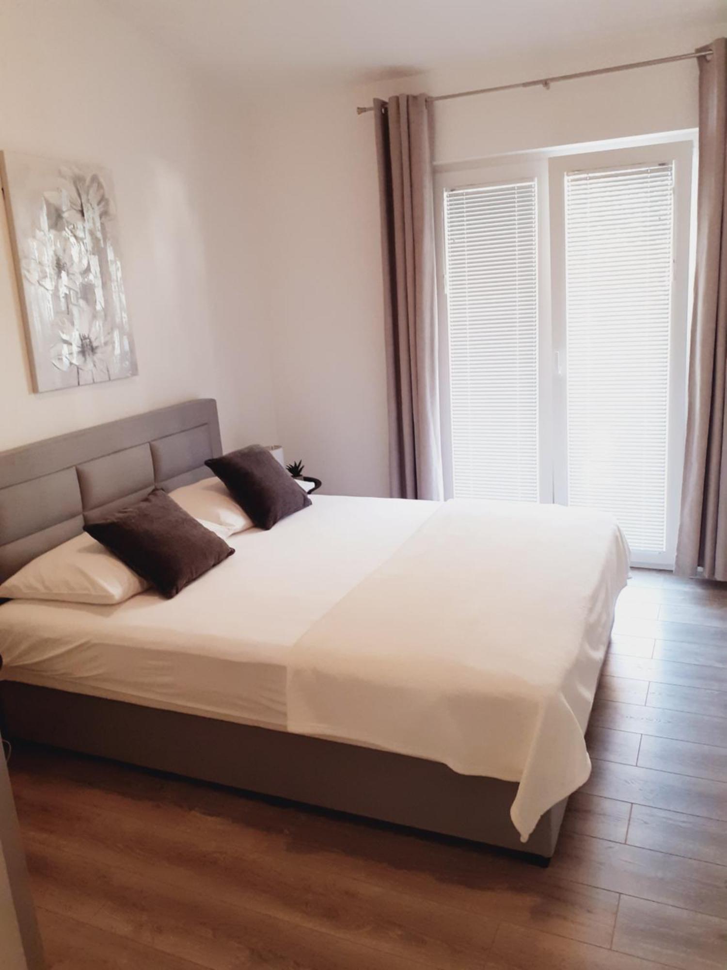 Tonka Apartments غراداك الغرفة الصورة