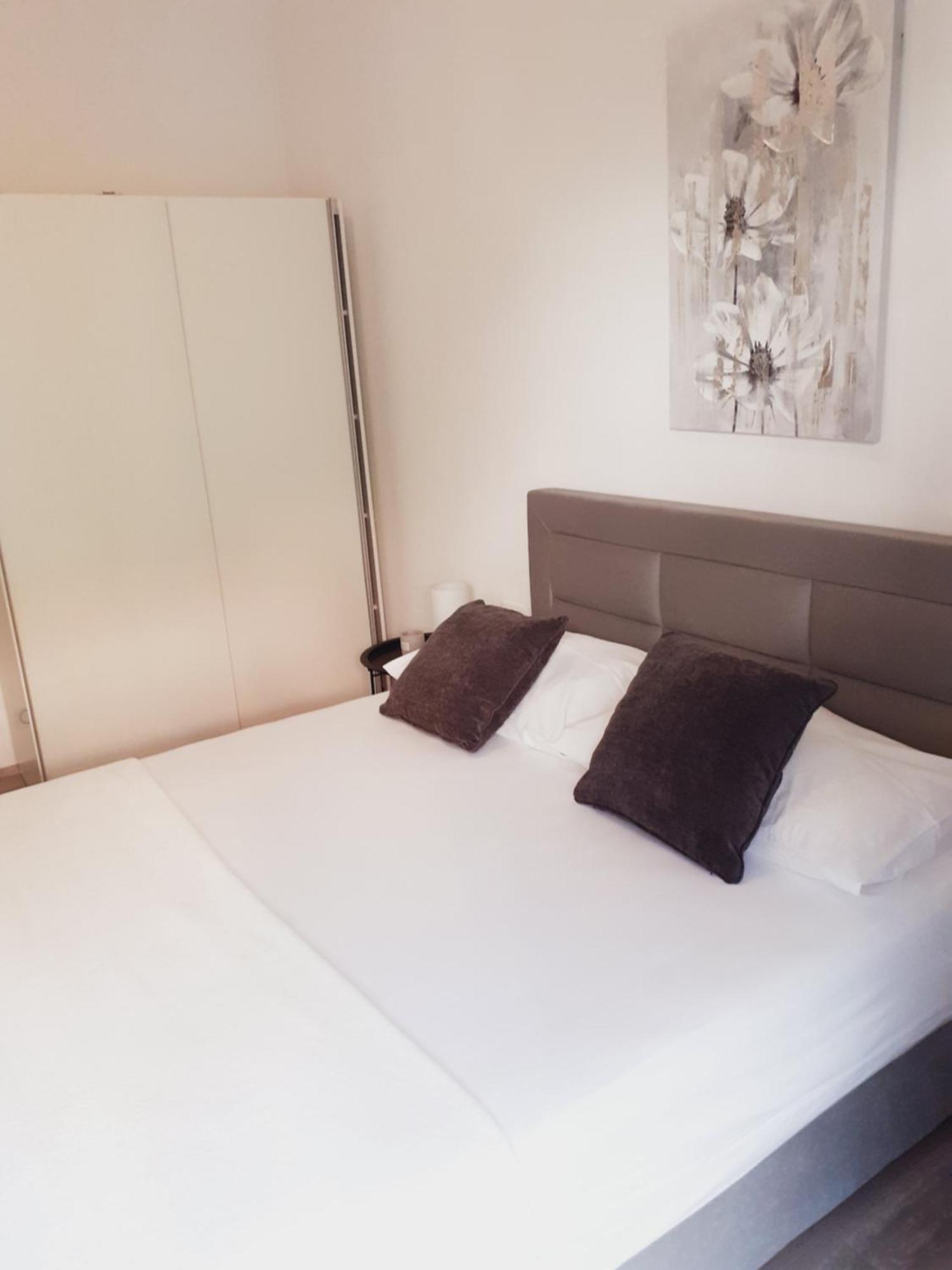 Tonka Apartments غراداك الغرفة الصورة