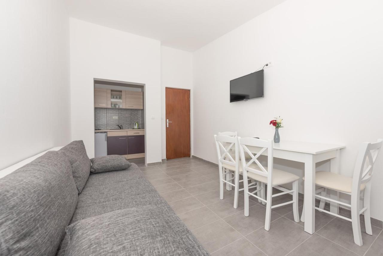 Tonka Apartments غراداك المظهر الخارجي الصورة